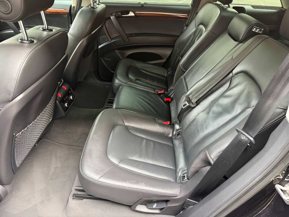 Audi Q7 quattro  Premium Plus      2015