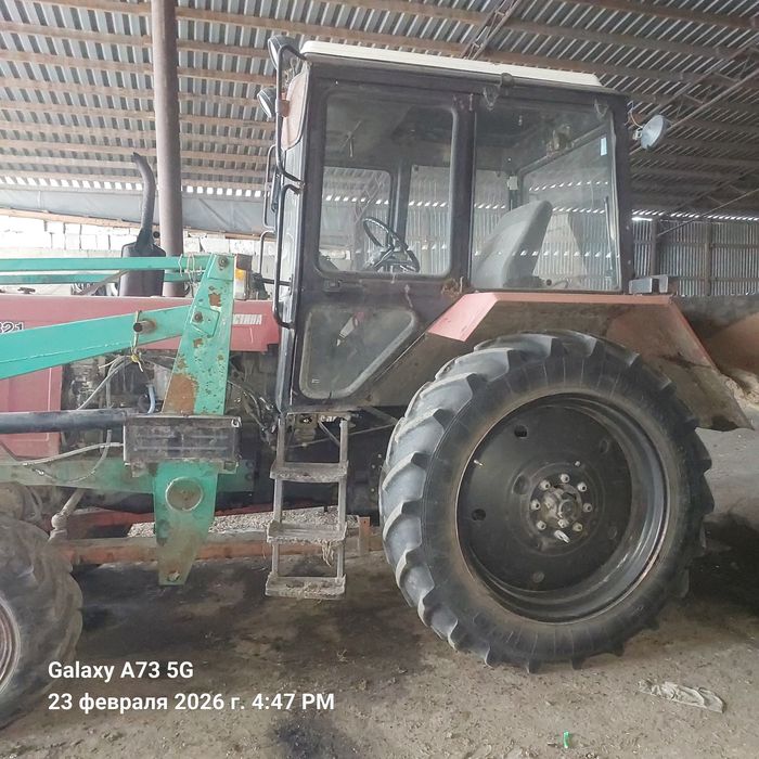 МТЗ 82.1 з бульдозером та ковшом