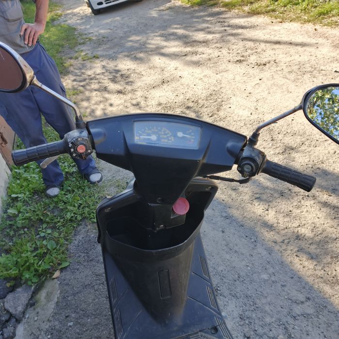 Скутер  "YAMAHA"