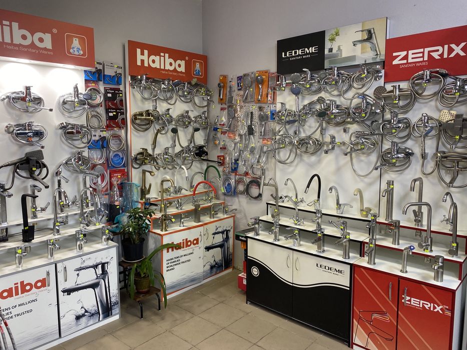 Латунный смеситель в ванную MF-140 Mayfair Smes