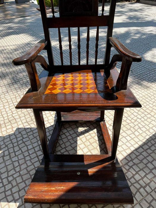 Cadeira Baloiço - Feita à Mão.