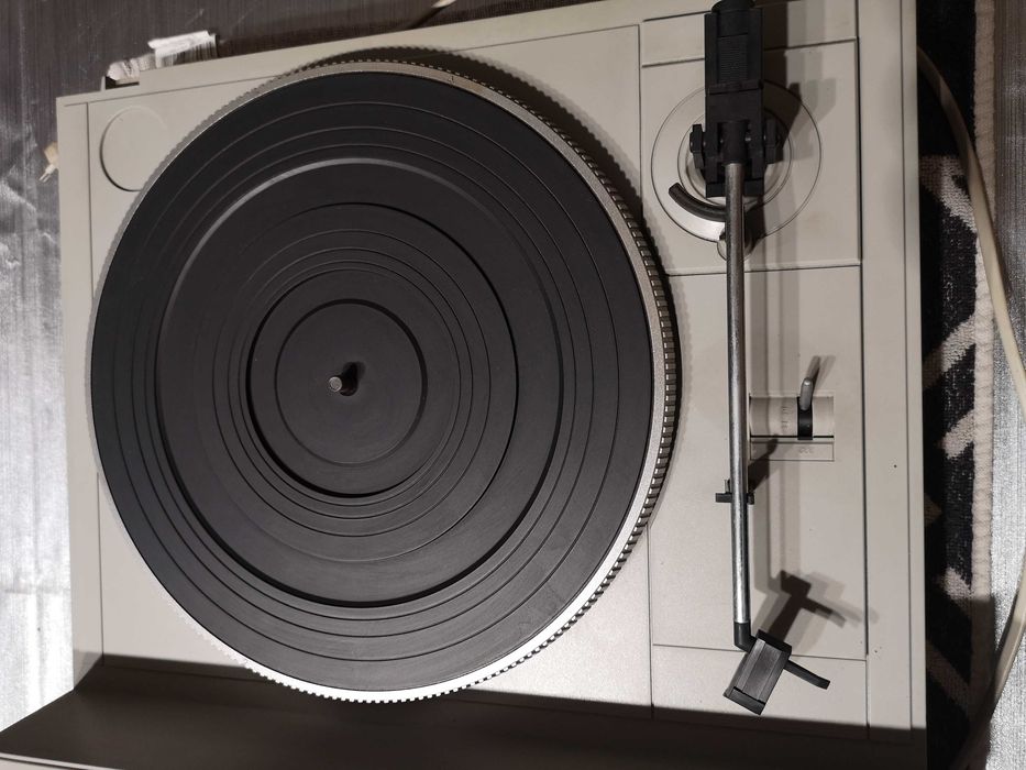 Urządzenie wielofunkcyjne Philips - tuner, gramofon, magnetofon