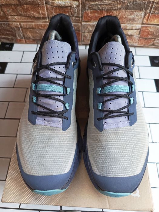 Кросівки On-cloud (43 р.27.5 см)