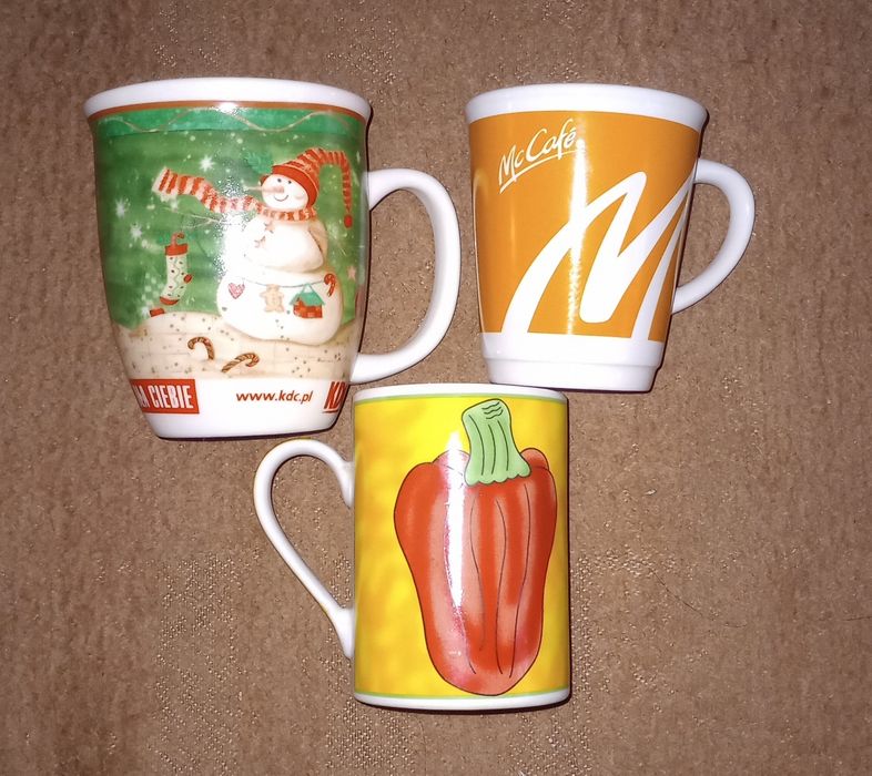 Kubki ceramiczne z wzorem