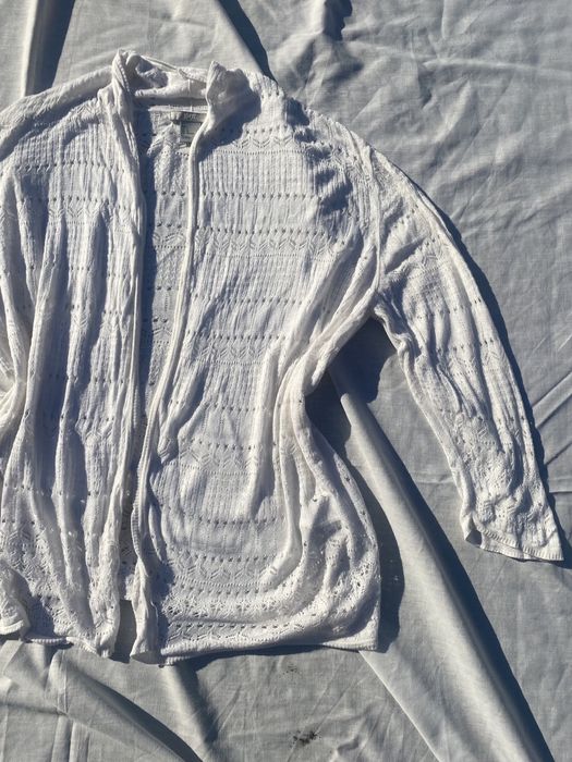 Biała narzutka M 38 H&M coquette