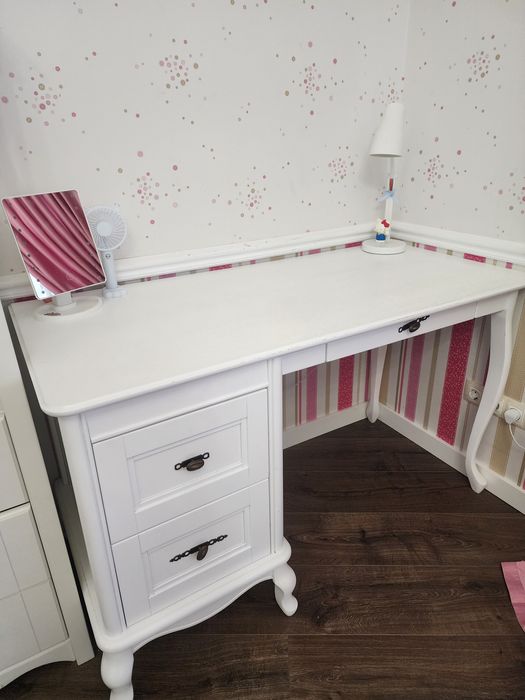 Вишукані меблі для дитячої чи спальні — дуб, ясен, білий - зі знижкою