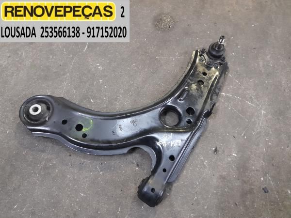 Braço de suspensão frente esquerdo VOLKSWAGEN Bora (1J2)
