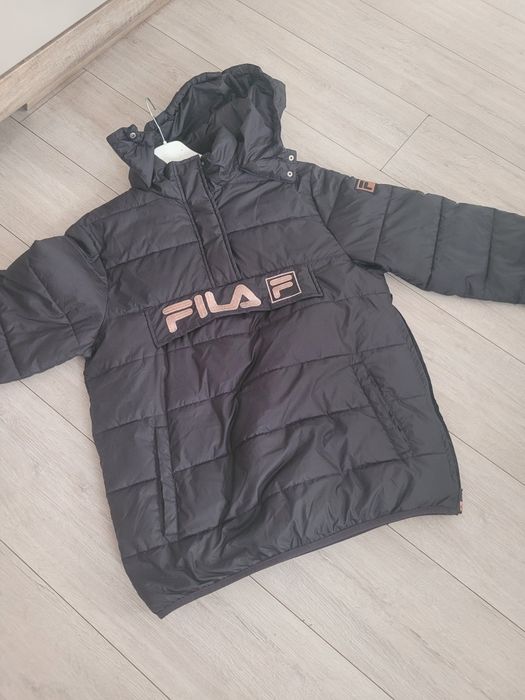 Kurtka zimowa fila kangurka