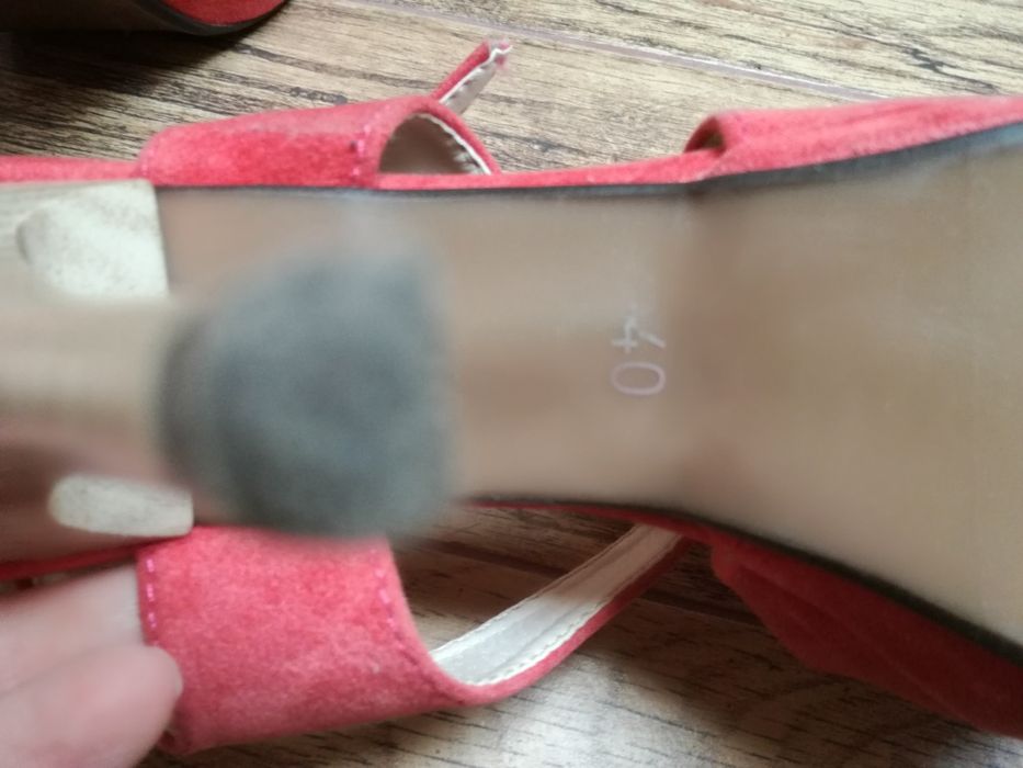 Sandałki rozmiar 40