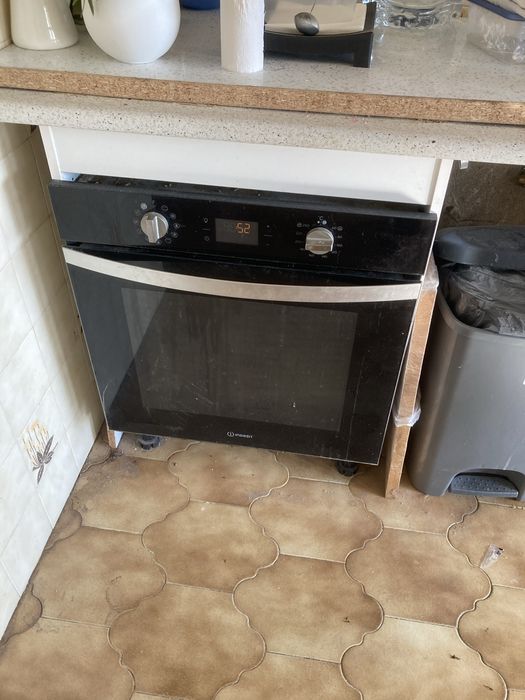 Forno elétrico Indesit