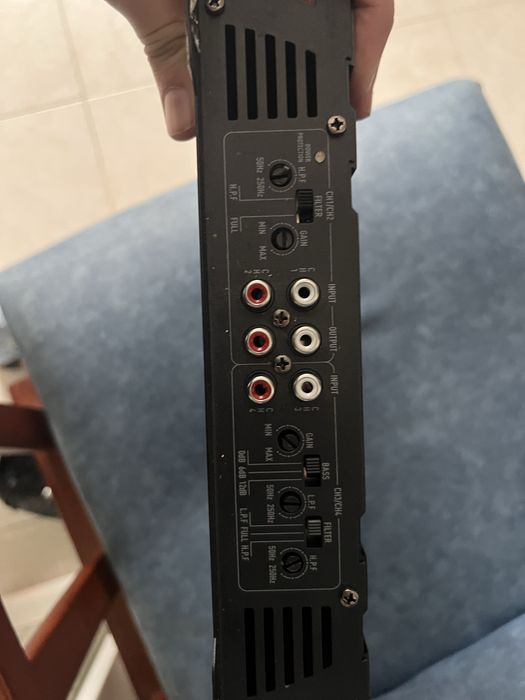 Amplificador Auto CRUNCH GPX1000.4