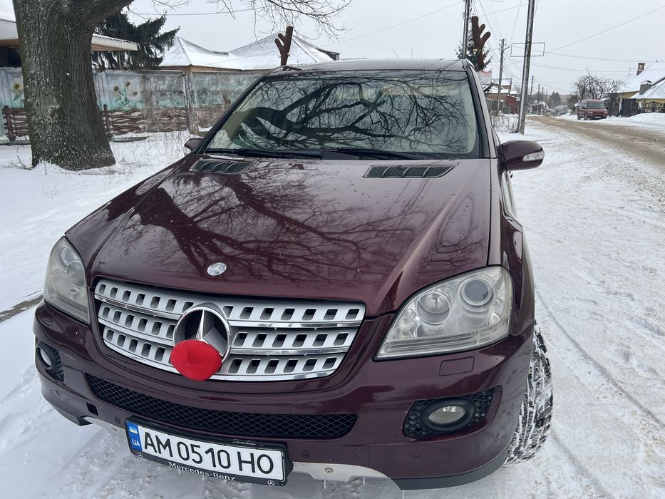 Мерседес ML 350 в гарному стані