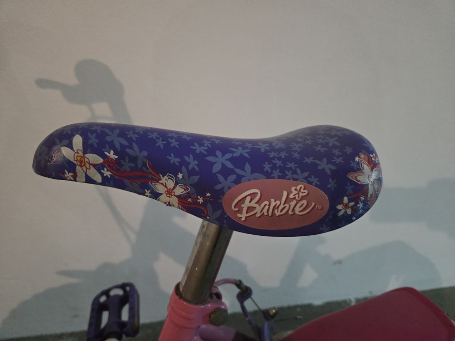 Bicicleta de criança Barbie.