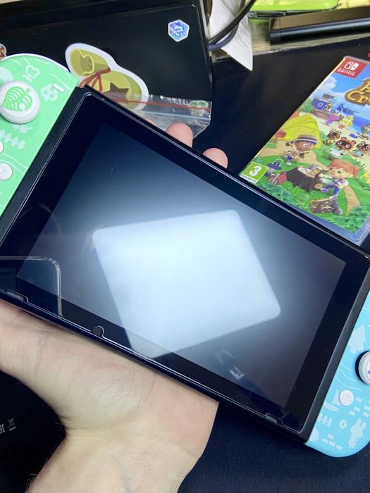 Nintendo Switch v1 Animal Crossing SD 256