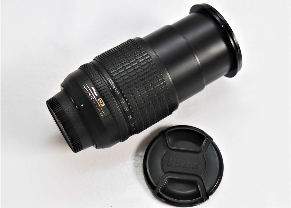 Lente Nikon 18-135mm SEM AUTOFOCUS