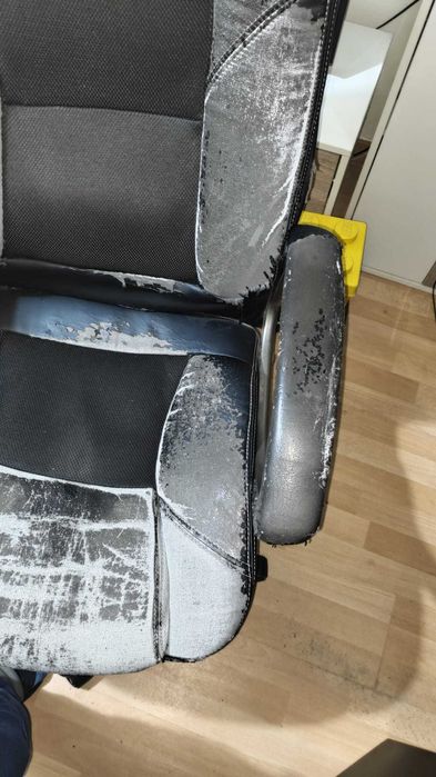 Cadeira escritório - usada