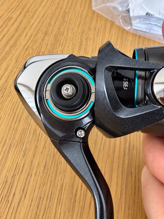 Daiwa Emeraldas E LT2500S-H