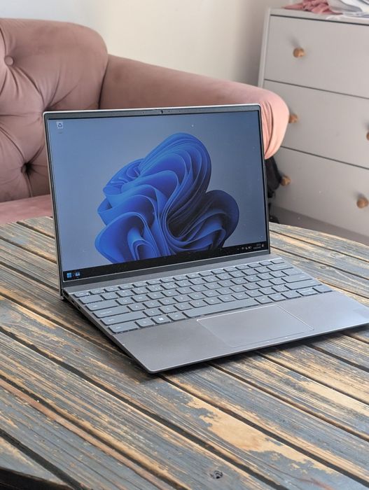 Dell Inspiron 13 , 16GB RAM | 512GB SSD | i5-11 gen ultrabook cienki lekki 5310