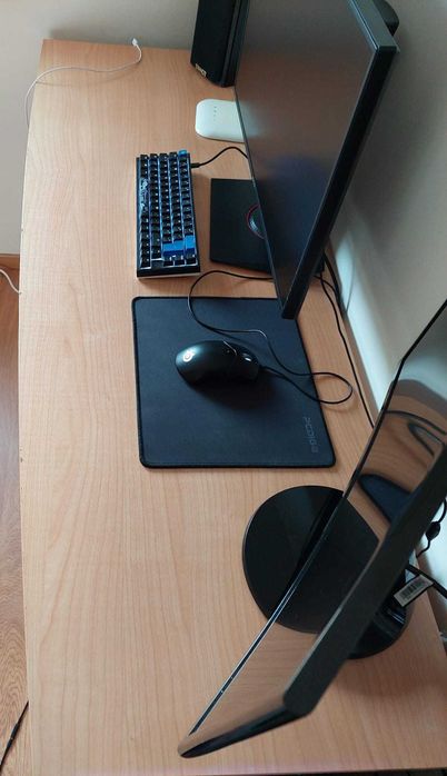 Secretária de alta qualidade para melhorar o teu espaço de trabalho