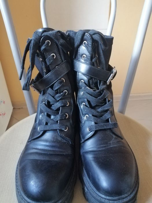 Buty damskie roz 40 Wkładka 25 cm