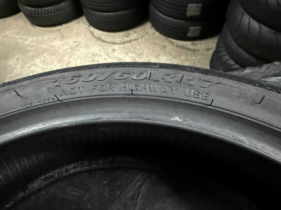 Мото шини б/в 160/60 R17 Pirelli Diablo Superbike (1818М)