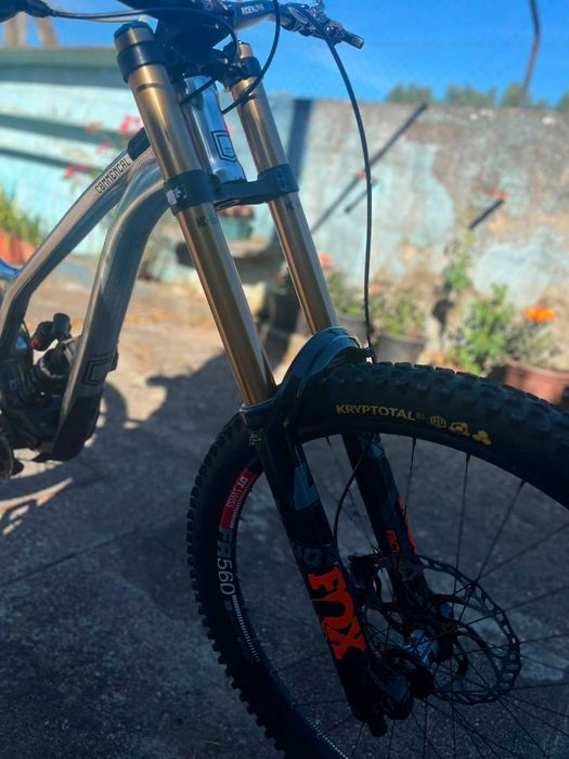 Commencal Supreme DH Signature 2022