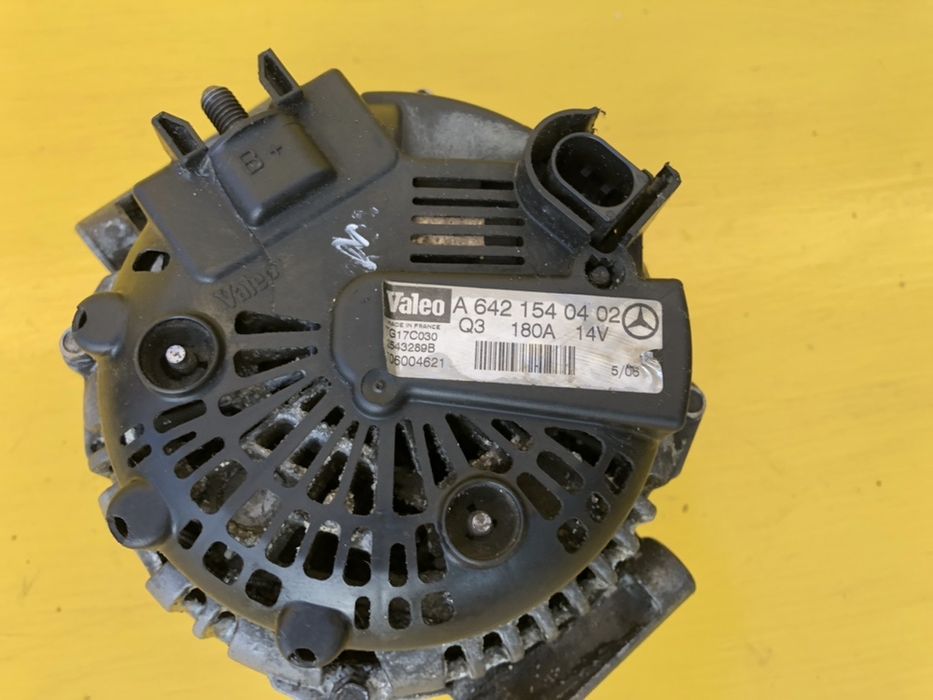 Генератор Mercedes ML W164 3.0cdi om642 GL X164 W211 Sprinter W166
