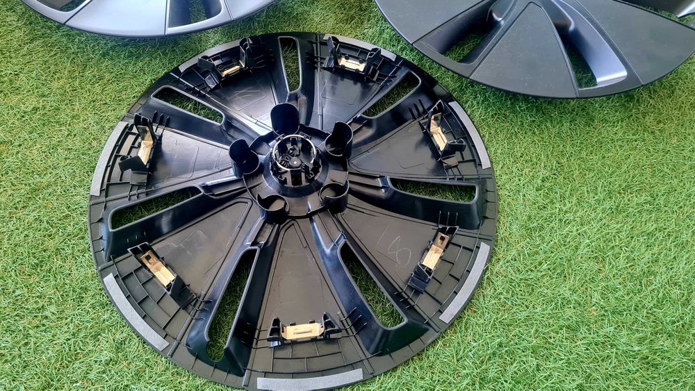 4 Tampões NOVOS para jantes Tesla