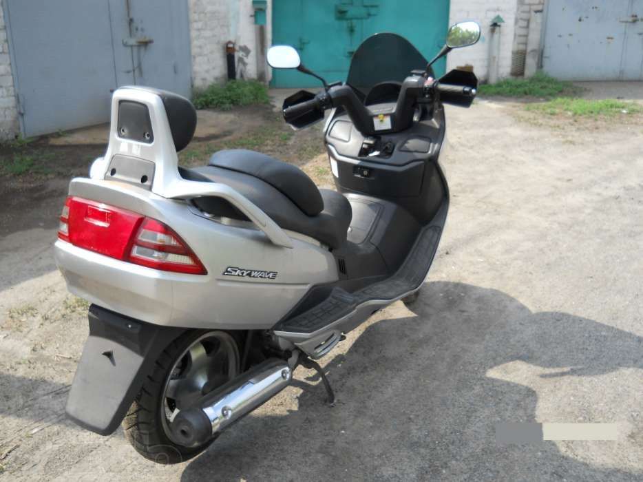 Suzuki Skywave 250 cм3