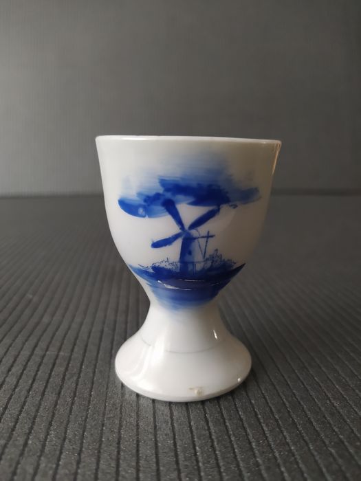 Kieliszek na jajka porcelanowy niebieskie wiatraki