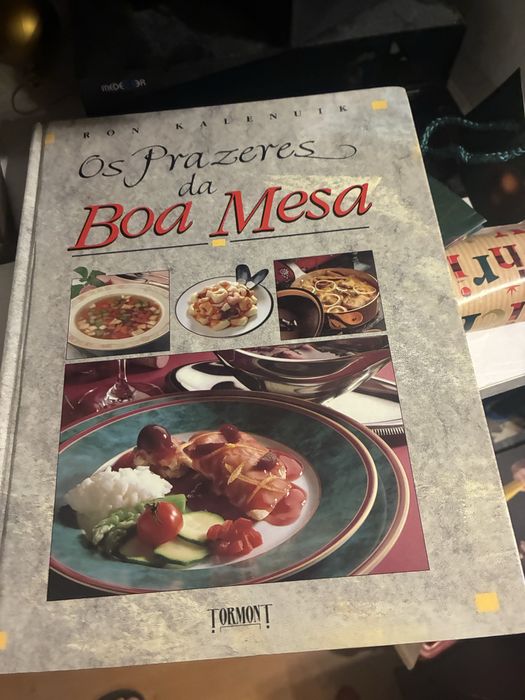 Livro de culinária. Os prazeres da boa mesa de Ron kalenuik.