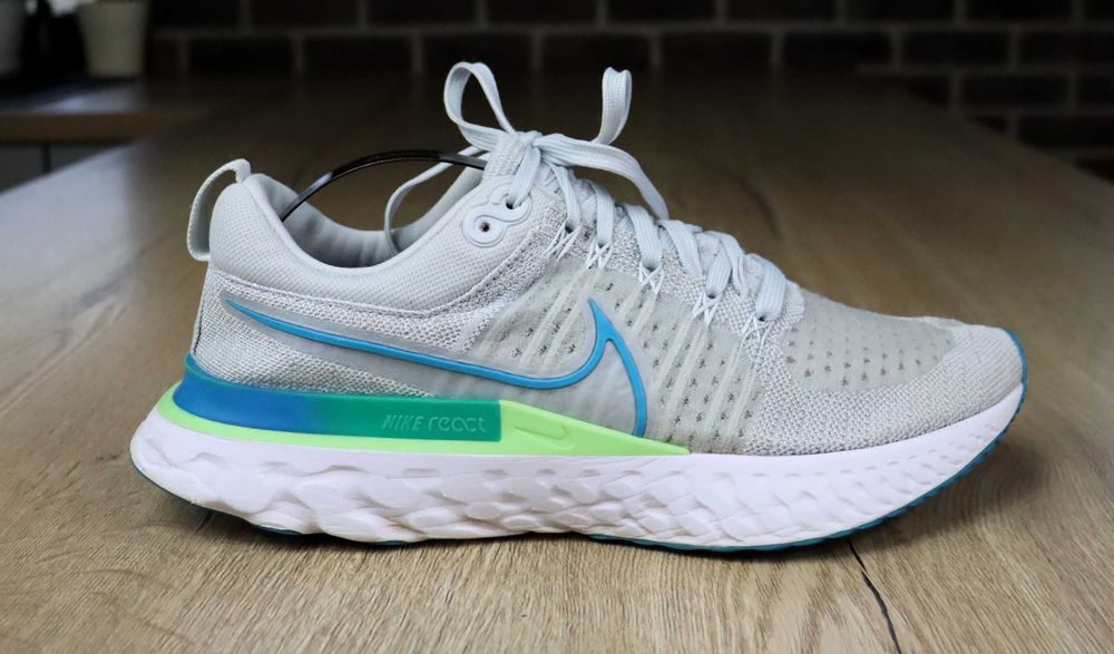 Nike React Infinikty Run Flyknit 2 męskie biegowe 44 ( 28 cm)
