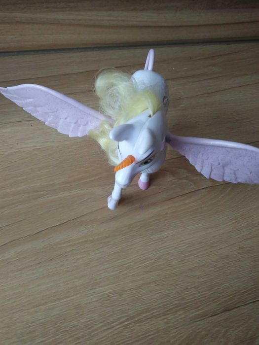 jednorożec onchao z bajki Mia i ja, obniżka!!