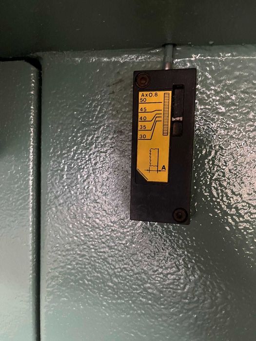 Верстат стрічкопильний  вертикальний (лобзик