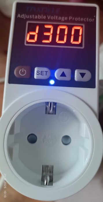 Стабилизатор реле напряжение 220 в с экраном для холодильника техники