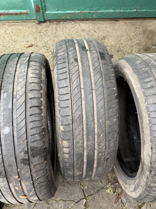 Резина летняя мишлен 205 55 R16