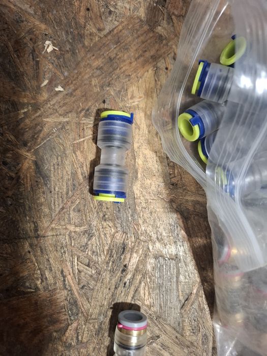 Złączki do Mikro rur