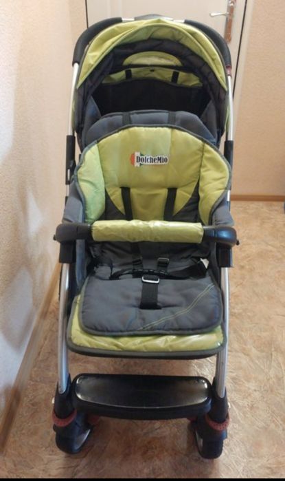 Коляска прогулочная