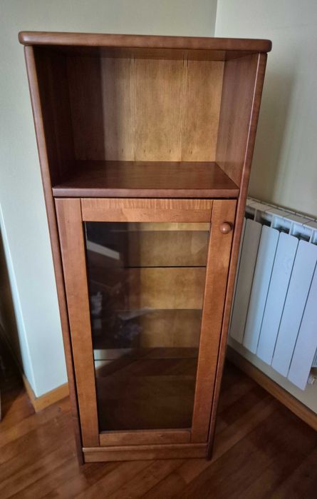 Conjunto Sala Madeira - Movel+Mesa+Estante em Muito Bom Estado