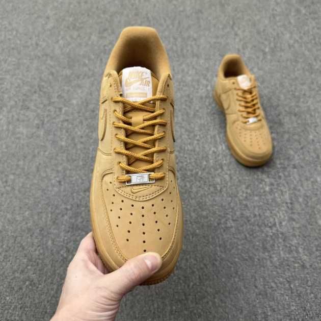 Nike_Air_Force_1_Low_Supreme_Wheat R.40.5