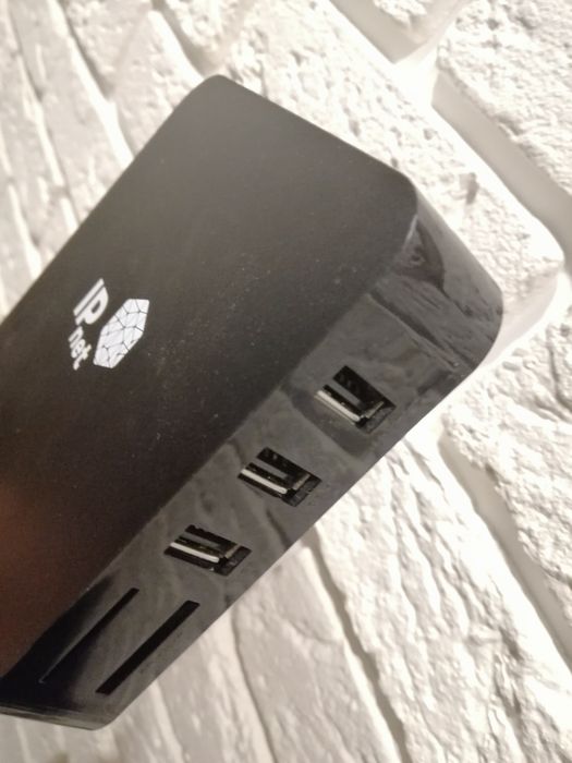 Телевізійна IPTV приставка STB Wi-Fi IPnet TV Box