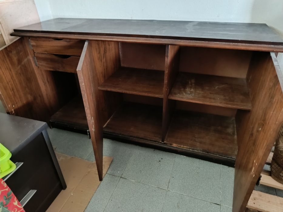 Móvel de Sala em madeira