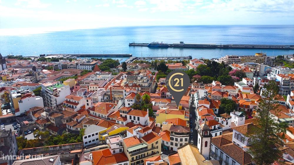 Prédio Urbano no Centro do Funchal – Loja + 4 apartamentos + 2 T0
