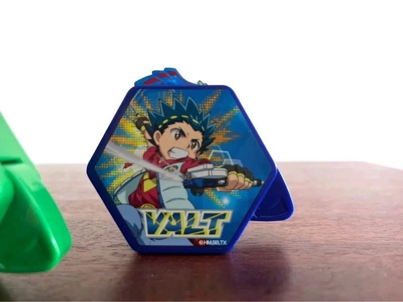 Conjunto de 3 Beyblades McDonald’s 2020 – Valt & Silas