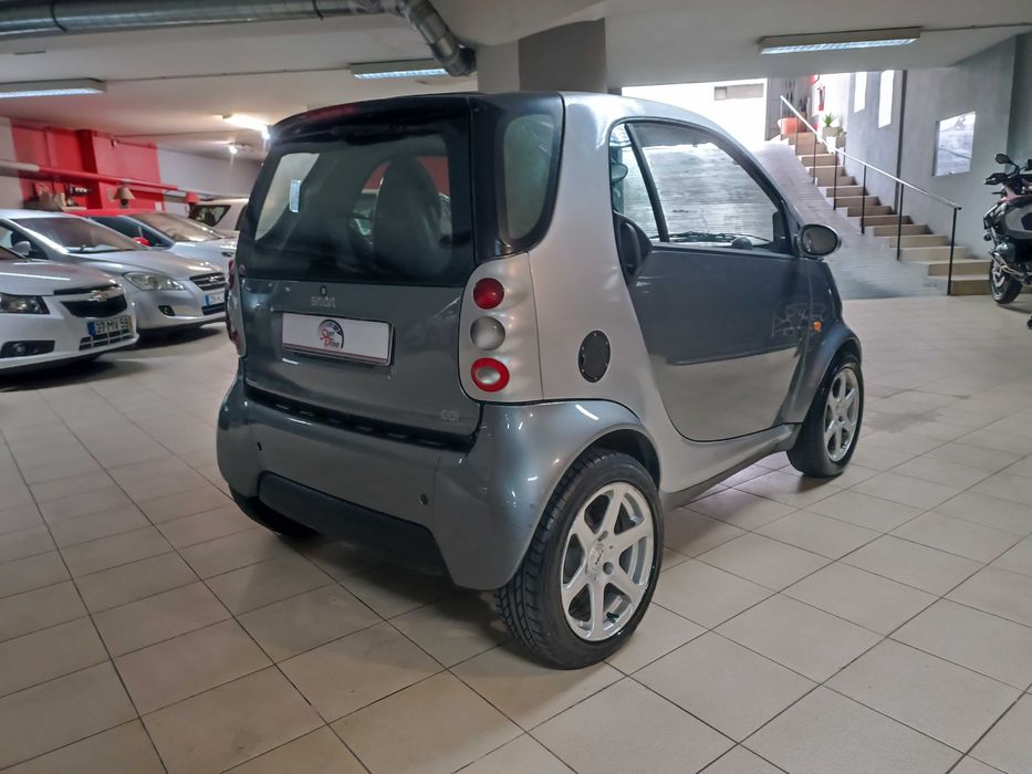 SMART FORTWO cdi de 2001 automático
