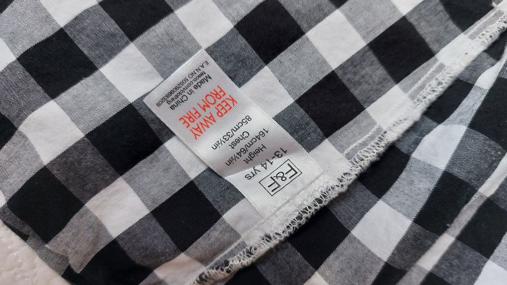 Koszula chłopięca w biało czarną kratkę