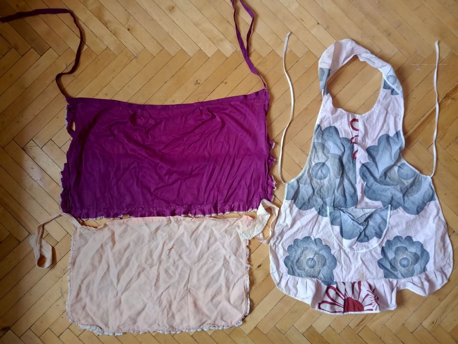 Фартуки Для Кухни и Хозяйства