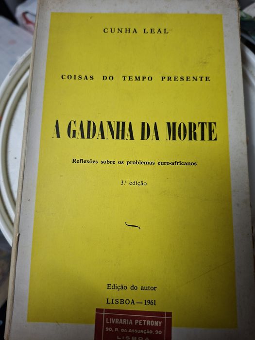 A Gadanha da Morte livro de Cunha Leal