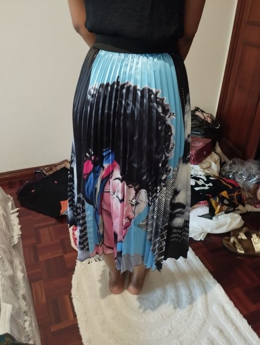 Saia  de pregas multicolor