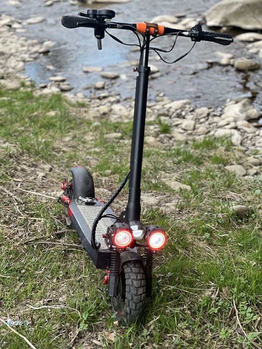 Продажа електро самокатуKuggo m4 pro